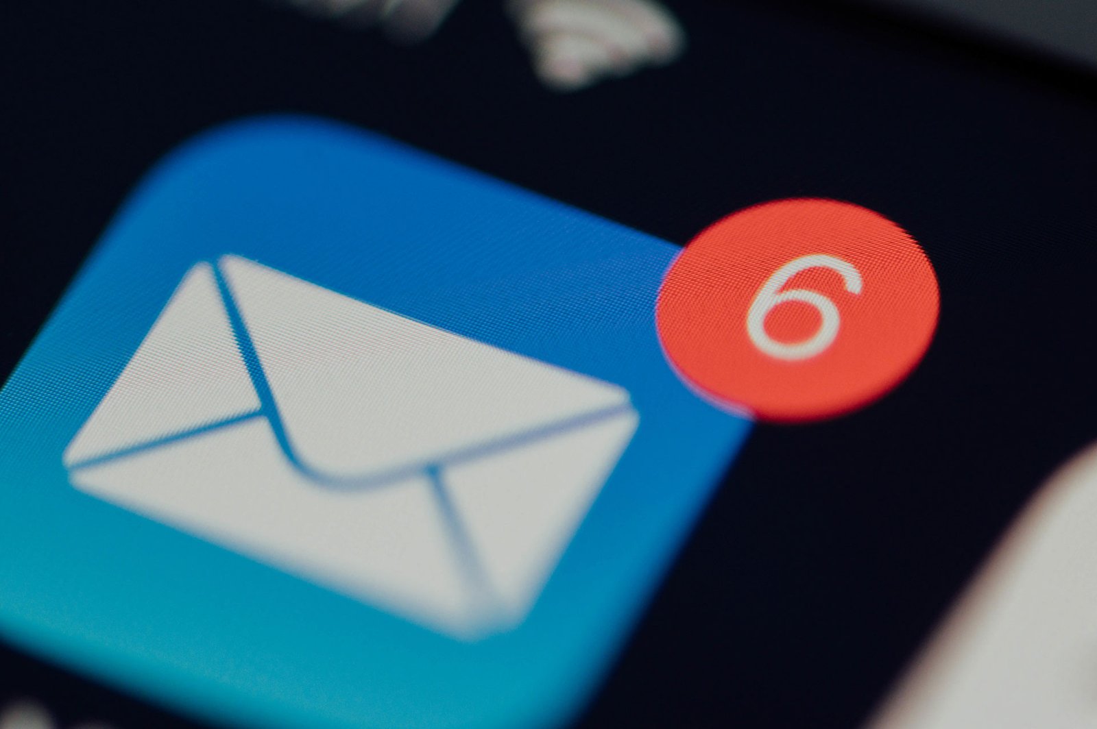 When Information Overload Takes Away Value: Digital Overuse as a Silent Epidemic of Distraction